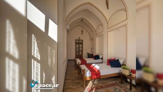 نمای داخلی اتاق گامار اقامتگاه سنتی میدان کوچک - اصفهان